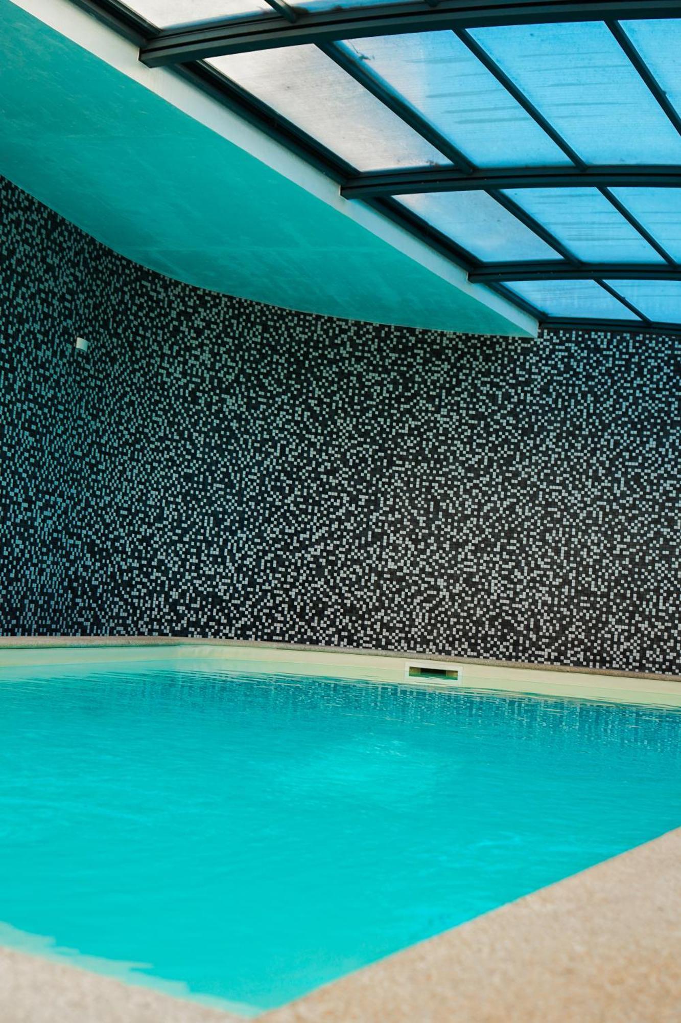 Hotel Solar Do Rebolo โอลีเวราดวสปิตาล ภายนอก รูปภาพ