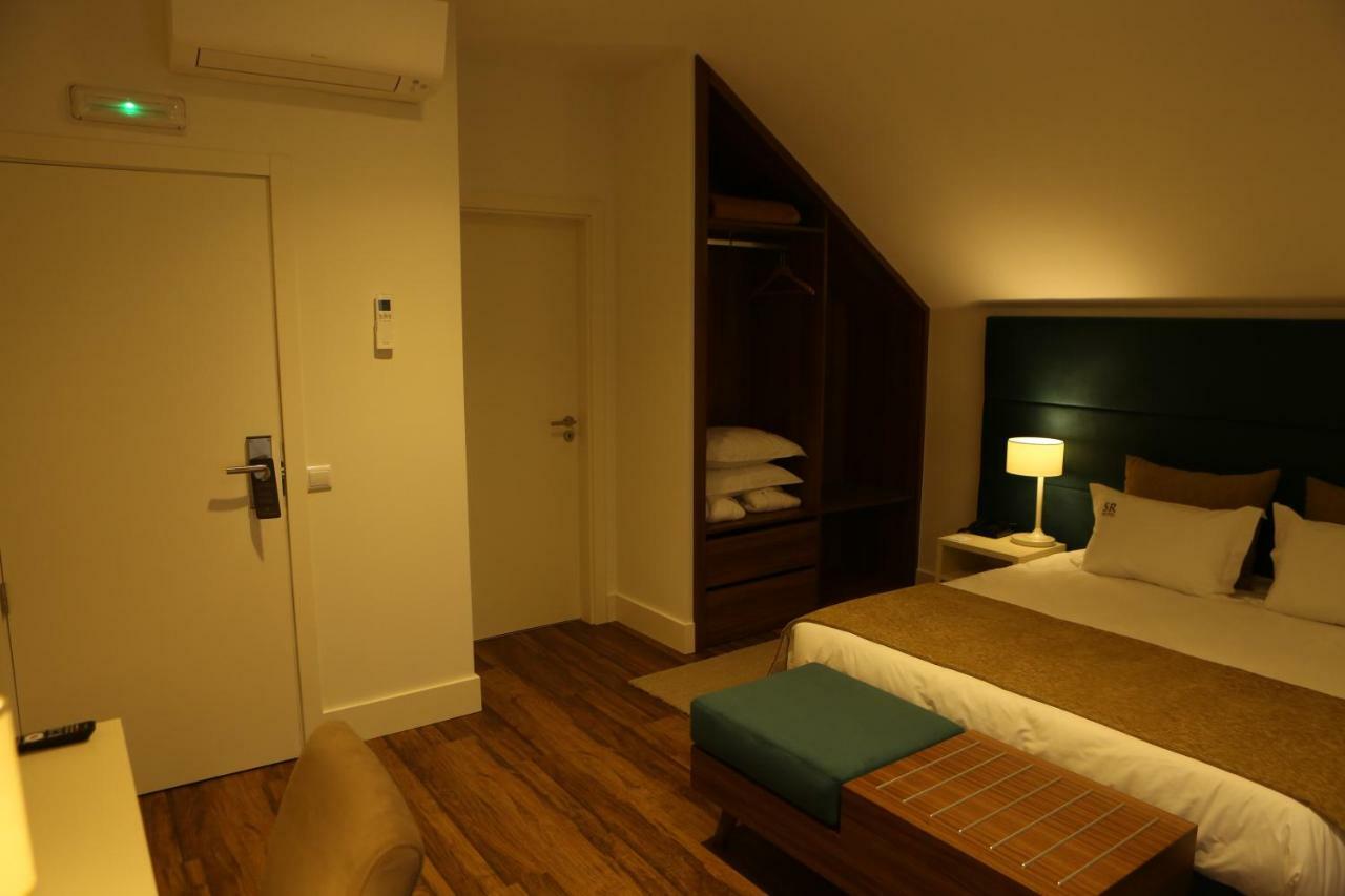Hotel Solar Do Rebolo โอลีเวราดวสปิตาล ภายนอก รูปภาพ