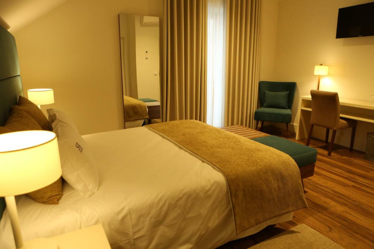 Hotel Solar Do Rebolo โอลีเวราดวสปิตาล ภายนอก รูปภาพ